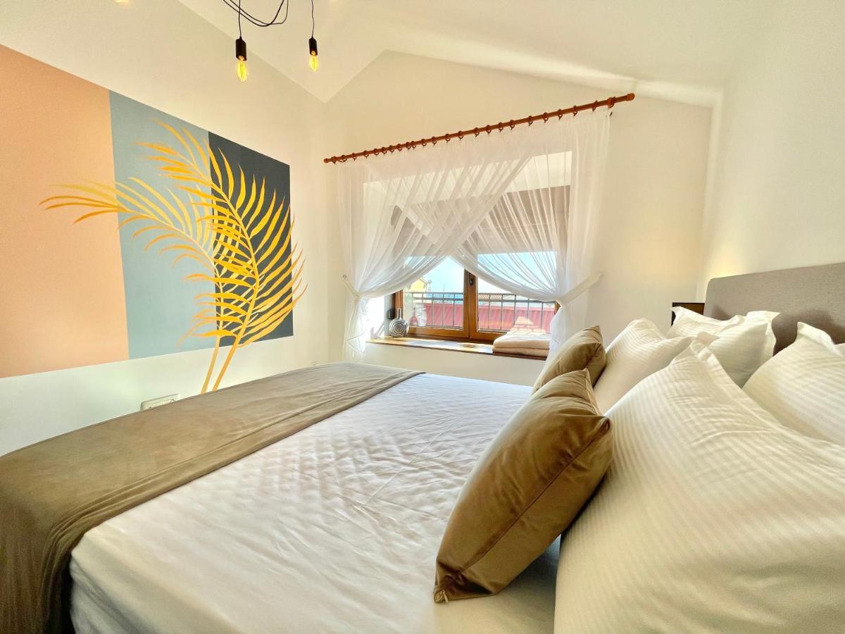 Serenity Villa *
